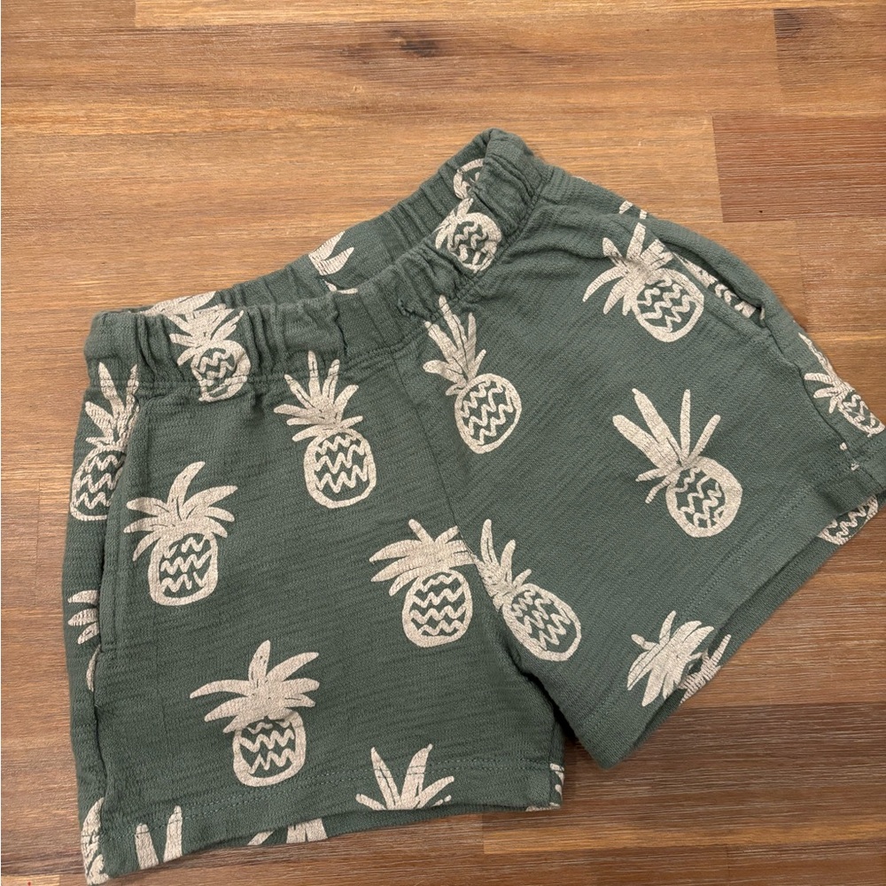 Super cute and fun boys cotton shorts from Zara